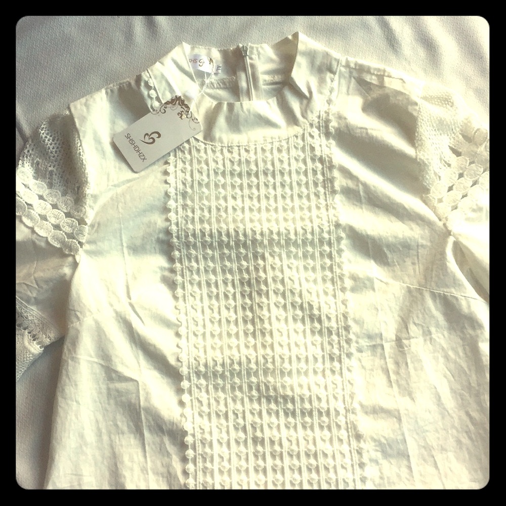 NWT White mock neck blouse with long lace sleeves